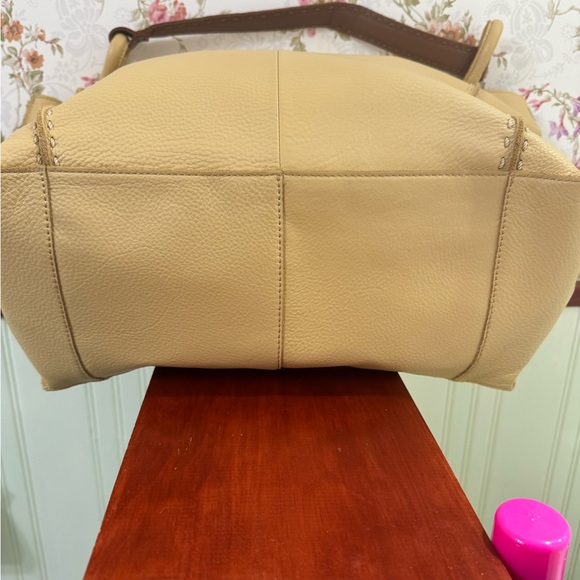 The Sak Tan Leather Tote Bag - Picture 7 of 9